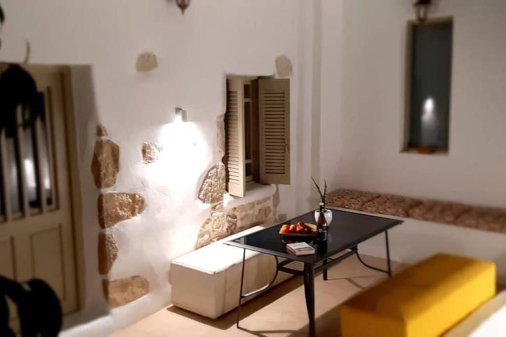 Sonia'S Luxury Apartment With Jacuzzi كاميلاريون المظهر الخارجي الصورة
