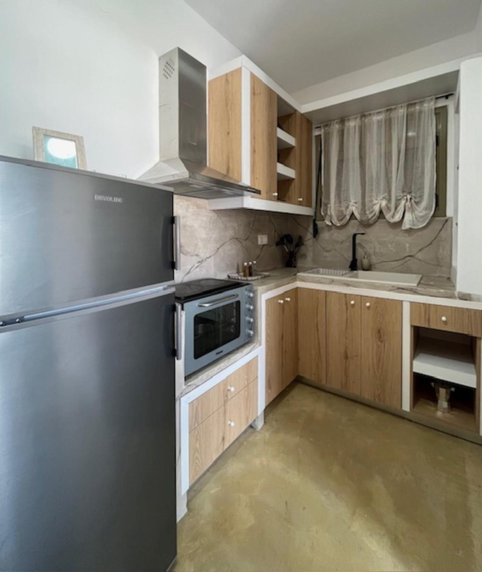 Sonia'S Luxury Apartment With Jacuzzi كاميلاريون المظهر الخارجي الصورة